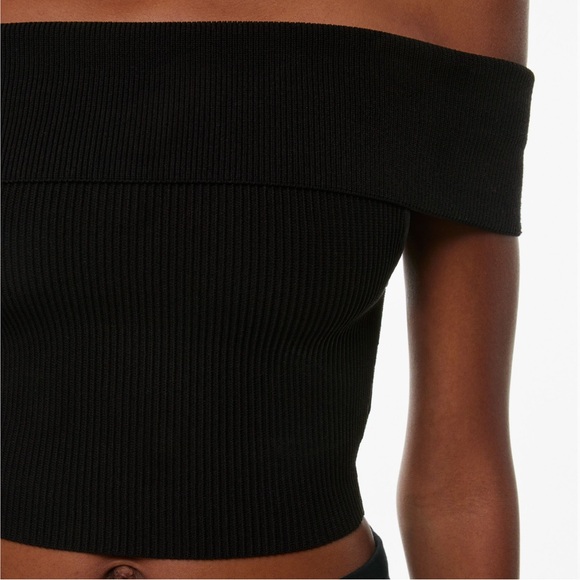Babaton Sculpt Knit Off the Shoulder Top, Medium, Black Cropped Sweater, Aritzia - Picture 10 of 13